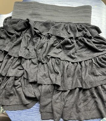 Falda Twenty-One Niñas 7 8 Negra Cintura Elástica en Niveles 7-8 Tejido Jersey Volantes Foto 1 de 4