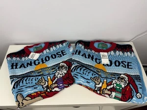 (2) Hässliche Weihnachtspullover hängen lose Feiertage! Paar Medium & Large Neu mit Etikett - BOGO!! - Bild 1 von 11