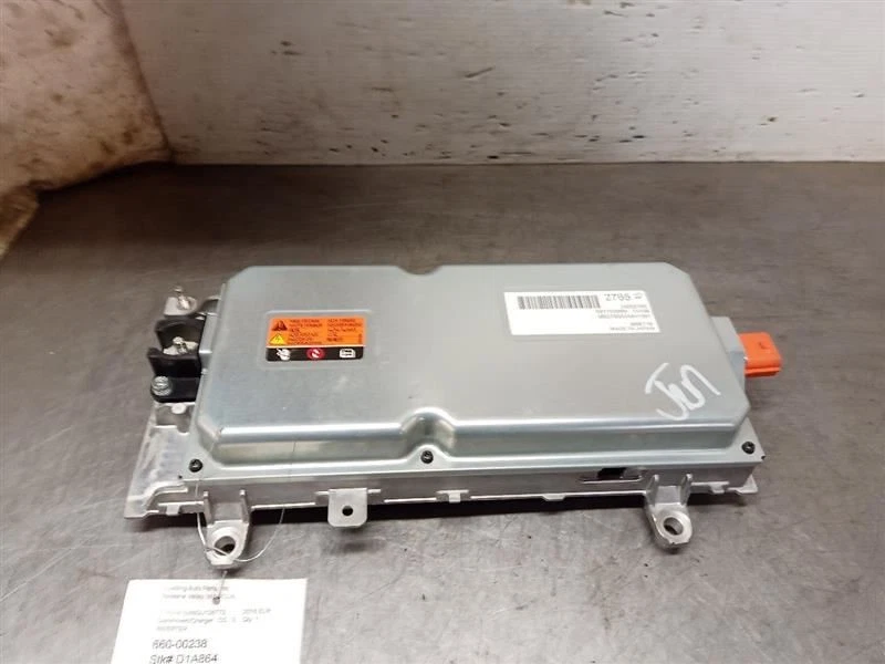 GM 24262765 Hybrid Rear Trunk Power Inverter from 2016 Cadillac ELR 10361592 - Image 1 of 4