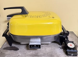 Vintage Yellow Hoover Electric Fry Pan B3009 Excellent Condition Broil Warm - Picture 1 of 16