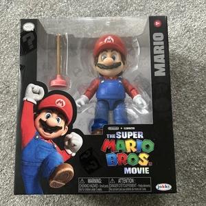 Super Mario Bros. Movie: Mario w/ Plunger 5" Figure - Picture 1 of 6