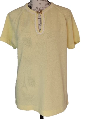 Vintage Talbott Traveler Yellow Key Hole Knit Sweater Daisy Trim Small Medium - Image 1 of 4