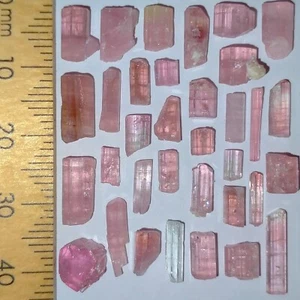 Tourmaline rough raw gemstones natural Rubellite Elbaite crystals 30.1ct - Picture 1 of 6