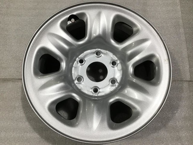 23+ 2004 Nissan Titan Lug Pattern