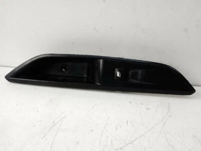 98178380 rear window control panel rh for PEUGEOT 5008 (06.2017- ) 2017 505438 - Image 1 of 4