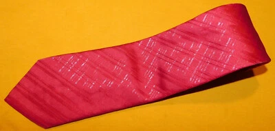 CORBATA DE POLIÉSTER A RAYAS ROJAS/PLATEADAS STAFFORD PARA HOMBRE - NUEVA CON ETIQUETAS - CORBATAS DE DISEÑADOR. Foto 1 de 4