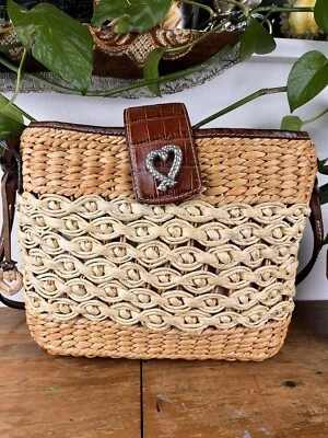 Bolsa de ombro Briton Sadie palha ráfia couro tecido marrom acastanhado coração floral - Imagem 1 de 4