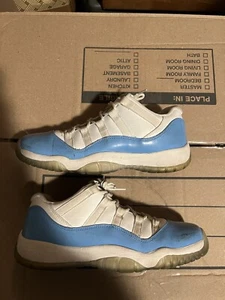 Jordan 11 Retro Low University Blue Grade-school  (528896-106) - Picture 1 of 5