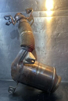 BMW M135i M235i F40 F44 2020-2024 convertidor catalítico 7618754 82671548 Foto 1 de 4