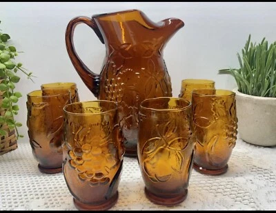 Juego de jarra y vaso de frutas vintage de vidrio ámbar Foto 1 de 4