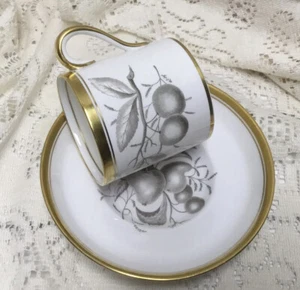 Antique Spode (Chatham Y3280) 2 1/2” Cup & Saucer ~Period 1810~ Bone China Fruit - Imagen 1 de 8