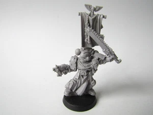 WARHAMMER 40K UNRELEASED SPACE MARINE VETERAN STUDIO PRE PRODUCTION RESIN - Picture 1 of 5
