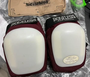 Rodilleras rampa deshuesadas vintage NOS talla S granate - Imagen 1 de 5
