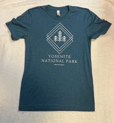 Camiseta para mujer Yosemite National Park Trees en verde azulado jaspeado talla S Foto 1 de 4