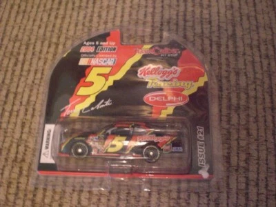 Terry Labonte 2004 Kelloggs Delphi pit stop 1/64 - Image 1 of 2