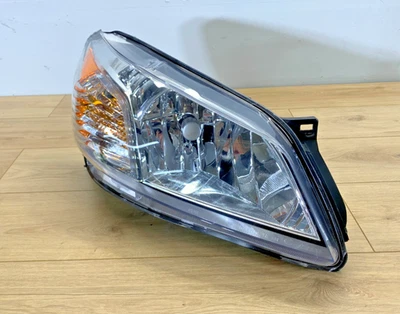 Conjunto de faros delanteros derechos Nissan NV200 2013-2017 26010-3LM0A OEM *dañado* Foto 1 de 4