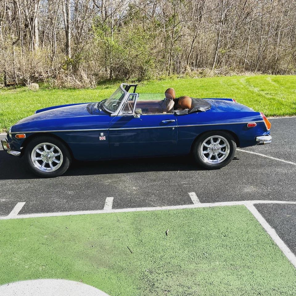 1974 MG MGB  - Image 1 of 4