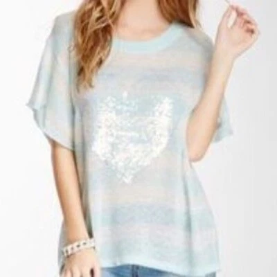 Suéter Wildfox Etiqueta Blanca Bridgette Lentejuelas Corazón XS Blanco Como Nuevo Manga Corta Foto 1 de 4