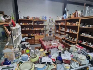 10 Pfund Nachlassauflösung Service - alte & neue gemischte Artikel - siehe Details 54HE - Bild 1 von 19