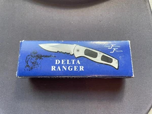 NOS VINTAGE FROST CUTLERY FLYING FALCON DELTA RANGER POCKET KNIFE No. 15-387S  - Picture 1 of 12