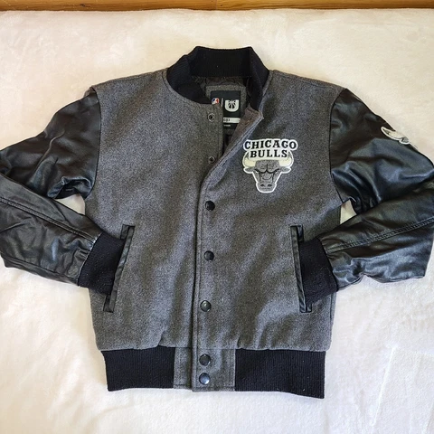 NBA Chicago Bulls Youth Letterman Varsity Jacket Size Small (8) Wool Blend Cover