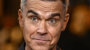 Robbie Williams Tickets 3 Stück Sitzplätze Leipzig 09.07.2025 Memory Tickets - Bild 1 von 1