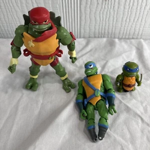Lot Of Rise Of The Teenage Mutant Ninja Turtles Raphael 4.5" Action Figure 2018 - Picture 1 of 8