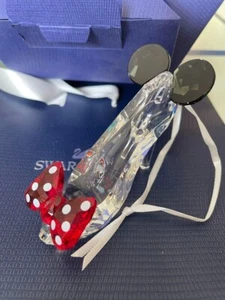 Swarovski Disney Minnie Mouse Shoe Ornament glass slipper - Picture 1 of 3