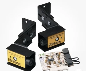 Liftmaster CPS3 Photo Eyes With options  Card  safety sensors￼ - Picture 1 of 2