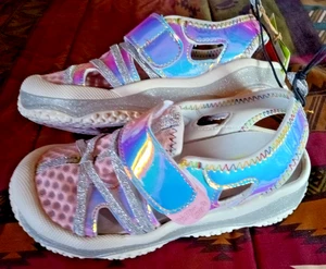 Western Chief Kids Girl Unisex Pink Multi Shore Runner Sandals Beach Play Fun - Picture 1 of 3
