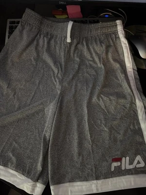 Новый мальчиков Fila баскетбол серый шорты размер XL 18/20 - Изображение 1 из 4