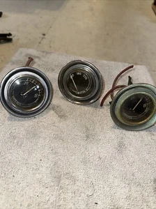 Vintage 1930s Chris Craft Wood Boat Temp And Amp Gauges - Imagen 1 de 9