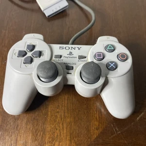 Controller cablato analogico doppio shock ufficiale Sony PlayStation PS1 PS2 - Foto 1 di 7