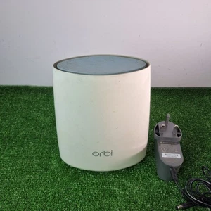 Netgear Orbi RBR40 AC2200 Whole Home Mesh WiFi Router - Picture 1 of 7