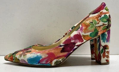 Bomba floral para mujer Ivanka Trump talla 9,5 Foto 1 de 4