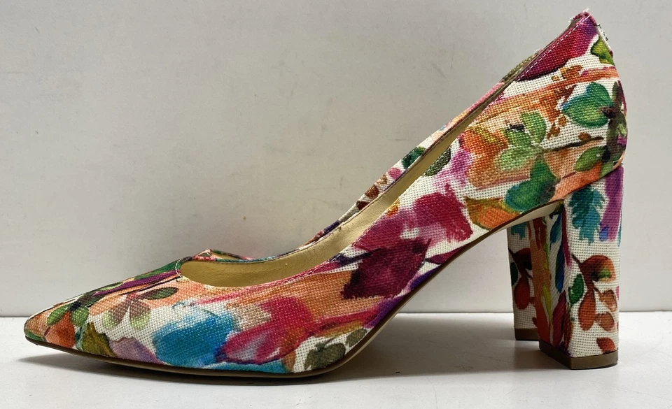 Bomba floral para mujer Ivanka Trump talla 9,5 Foto 1 de 4