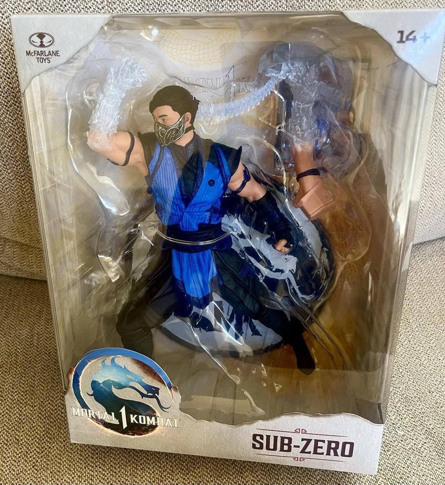 Figura posada Sub-Zero Mortal Kombat escala 1:6 Foto 1 de 4