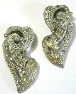 PAR DE CLIPS DE VESTIDO ART DECO GRANDES TONO PLATA PEDRERÍA DE LUJO COMO ESTÁN - Imagen 1 de 4