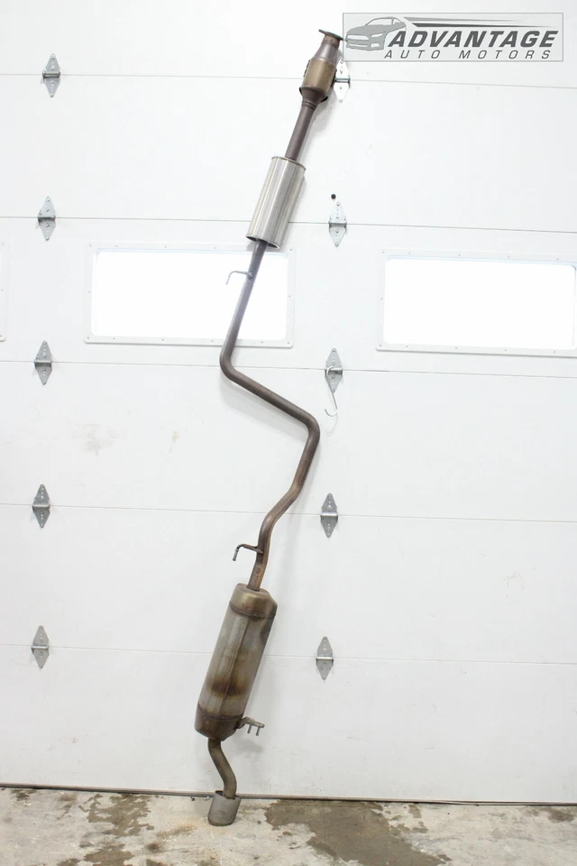 KIA FORTE 2019-2021 2,0 L sistema de escape de gasolina tubo resonador con silenciador OEM Foto 1 de 4