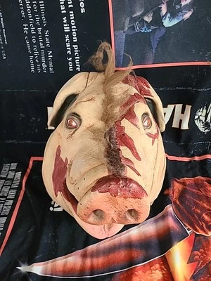 Motel Hell - Pig Mask - Farmer Vincent - Image 1 of 4