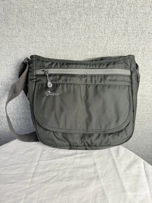 Lowepro Streamline 150 Gray Slim Expandable Padded Camera Accessory Shoulder Bag - Image 1 of 4