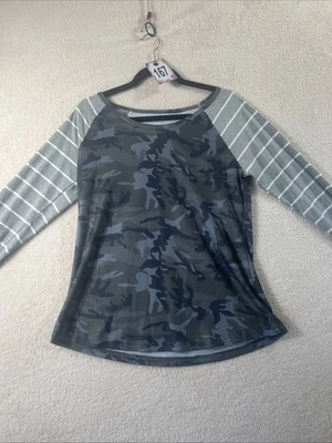 Women’s Waffle KnitThermal Camouflage Green Shirt Small  striped Sleeve Grunge   - Image 1 of 4