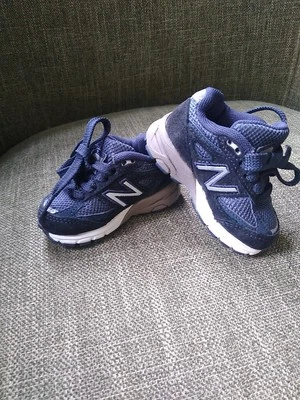 New Balance 990 Toddler Baby Shoes Size 2 - Image 1 of 4
