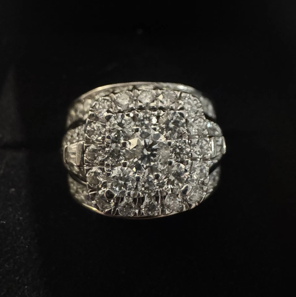 Обручальное кольцо из белого золота 14 карат с подлинным бриллиантом общим весом 3,25 карата - Изображение 1 из 4