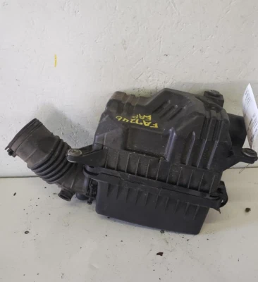 Caja de filtro limpiador de admisión de aire Hyundai Elantra Forte 2013-2017 Foto 1 de 2