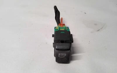 Door Switch Front GMC VAN SAVANA 3500 03-24 - Image 1 of 2