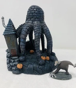 Nightmare Before Christmas OCTOPUS HOUSE Hawthorne Village Collection NIB - Picture 1 of 10