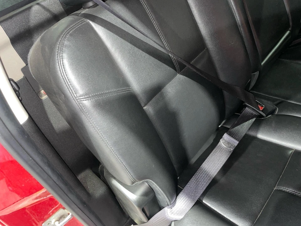 2013 Chevy Silverado 1500 Passenger RH Right Black Rear Seat Belt Retractor Foto 1 de 1
