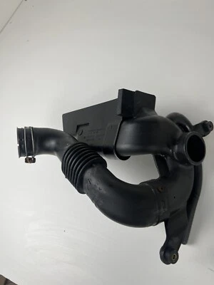 2004-09 TOYOTA PRIUS DUTO DE ENTRADA DE AR FABRICANTE DE EQUIPAMENTO ORIGINAL 17751-21120, 17752-21050 - Imagem 1 de 4