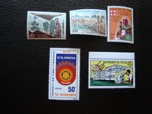 TCHAD - timbre yvert/tellier n° 269/70 297/98 aerien 127 n** MNH (A51) - Picture 1 of 1